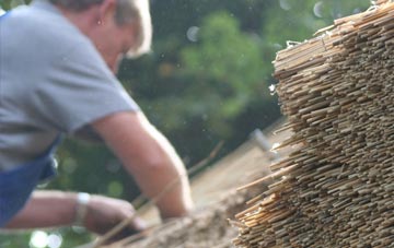 professional Swallow Beck thatchers